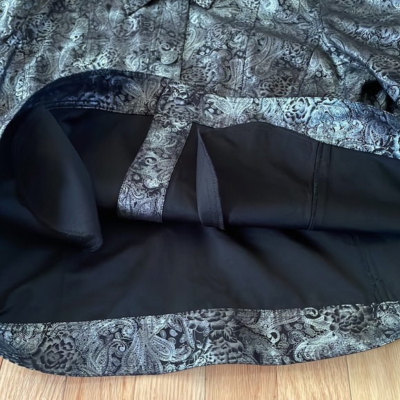 VINTAGE Chico's Jacket Womens XL Silver Metallic Floral Print Button Up Shacket - Picture 8 of 10